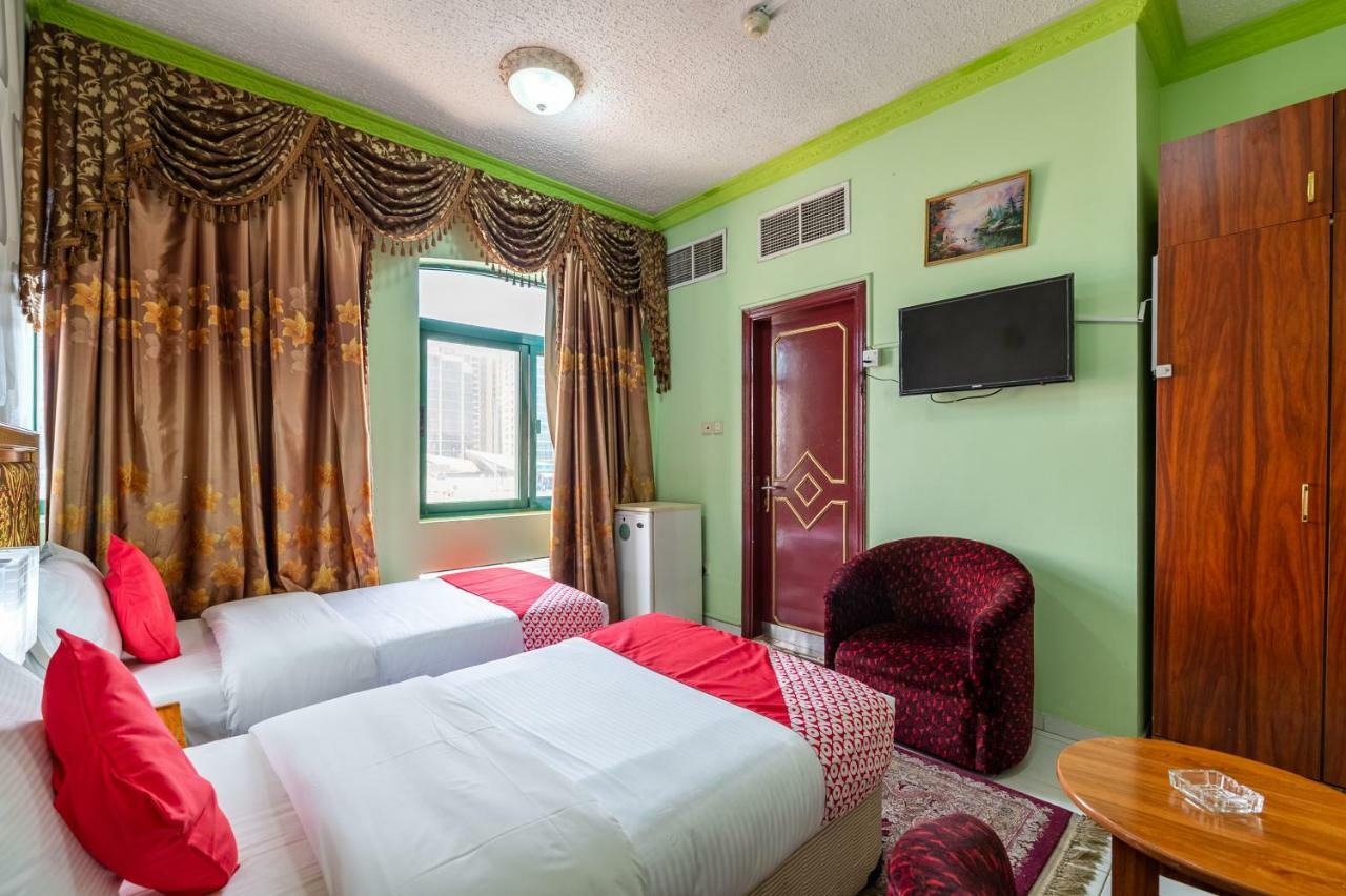 Oyo 191 Golden Sea Hotel ดูไบ ภายนอก รูปภาพ